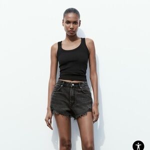 Zara High Waist Ripped Shorts, Black size 8